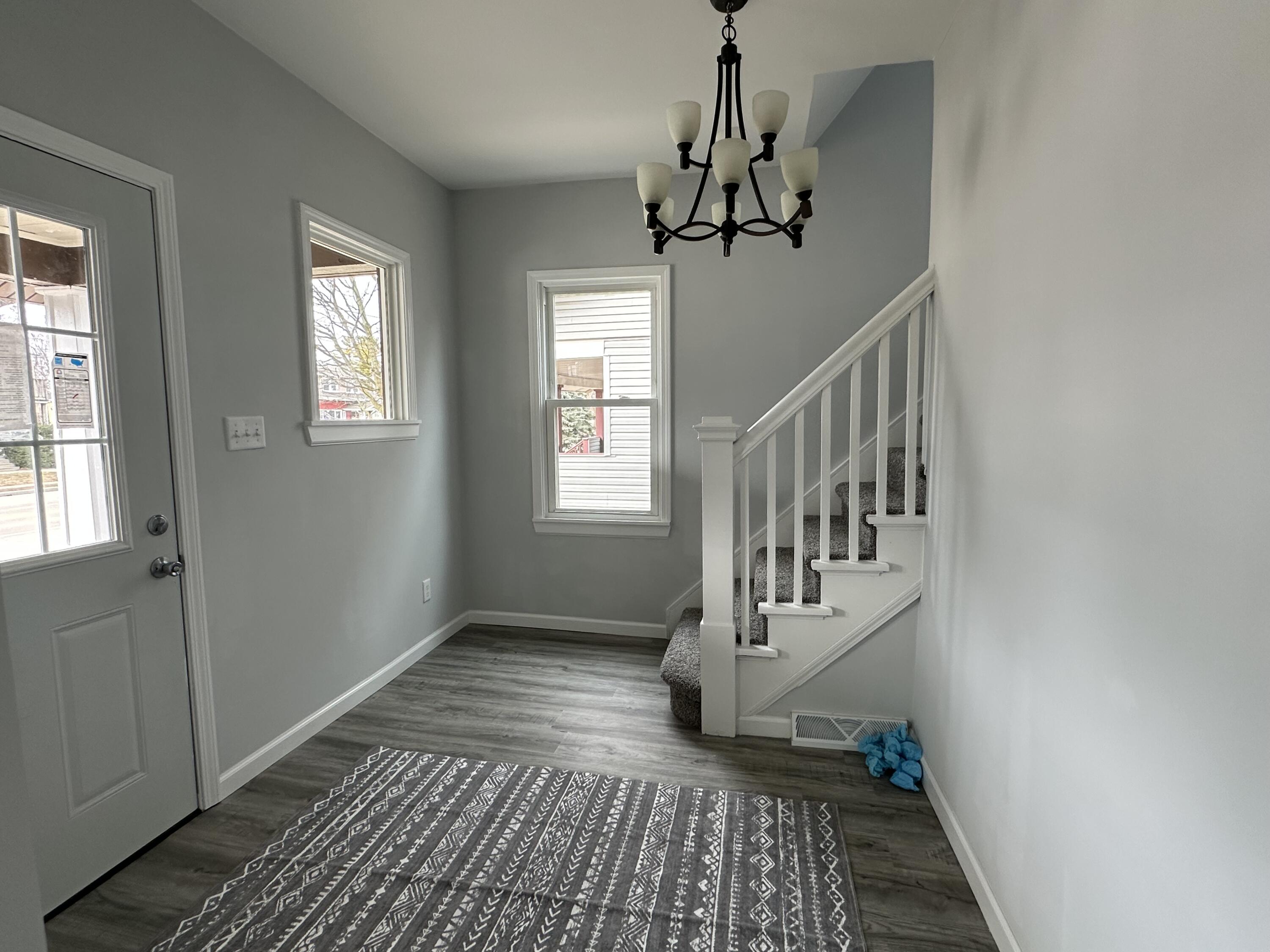 Kenosha, Wisconsin 53143, United States, 4 Bedrooms Bedrooms, ,3 BathroomsBathrooms,Residential,Active,81111