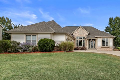 Photo of 614 Stoecker Farm Ave, Mukwonago, WI 53149 (MLS # 1939442)