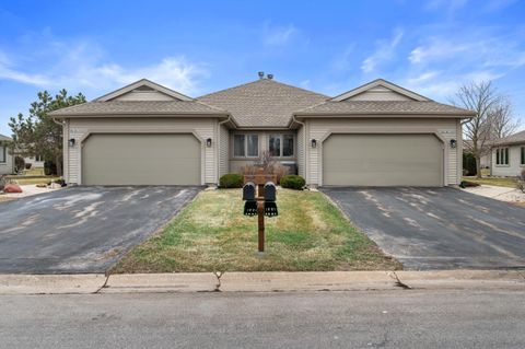 Photo of N81W17495 Shady Ln, Menomonee Falls, WI 53051 (MLS # 1954858)