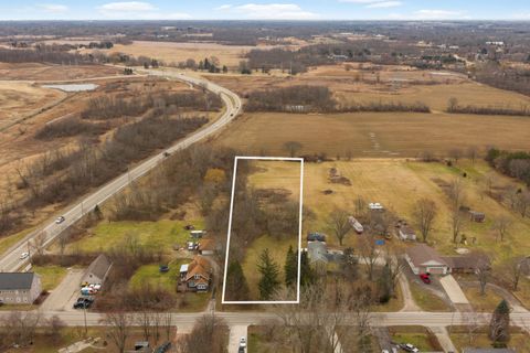 Photo of 3977 E Elm Rd, Oak Creek, WI 53154 (MLS # 1950658)