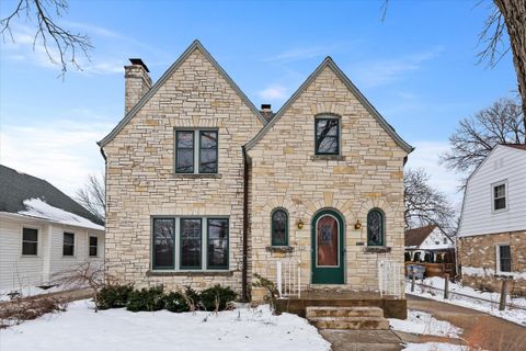 Photo of 402 N 74th St, Milwaukee, WI 53213 (MLS # 1947850)