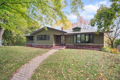 Photo of 1566 St Augustine Rd, Richfield, WI 53027 (MLS # 1940116) Photo of 1566 St Augustine Rd, Richfield, WI 53027 (MLS # 1940116)