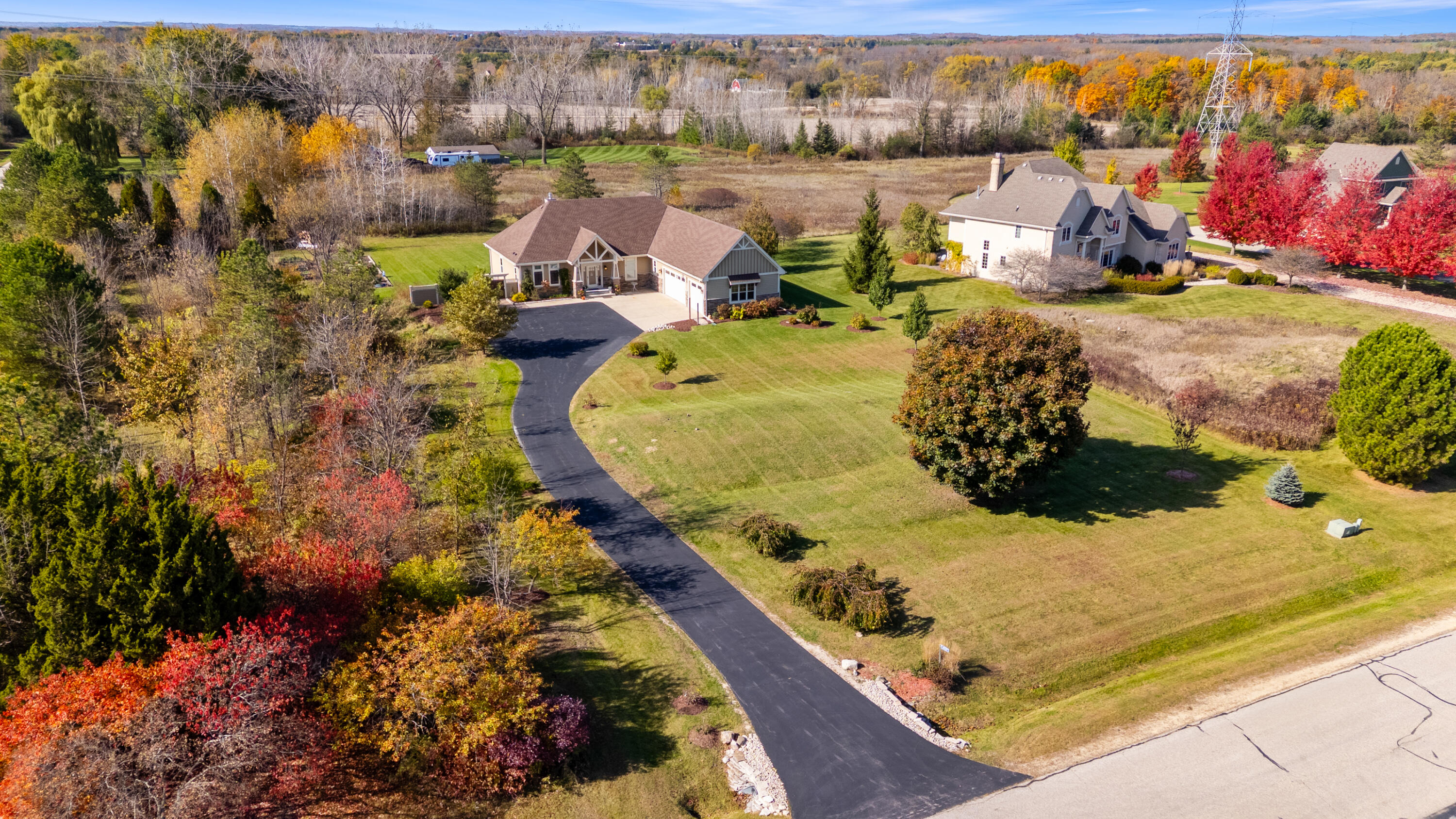 Cedarburg, Wisconsin 53012, United States, 2 Bedrooms Bedrooms, ,3 BathroomsBathrooms,Residential,Active,240900