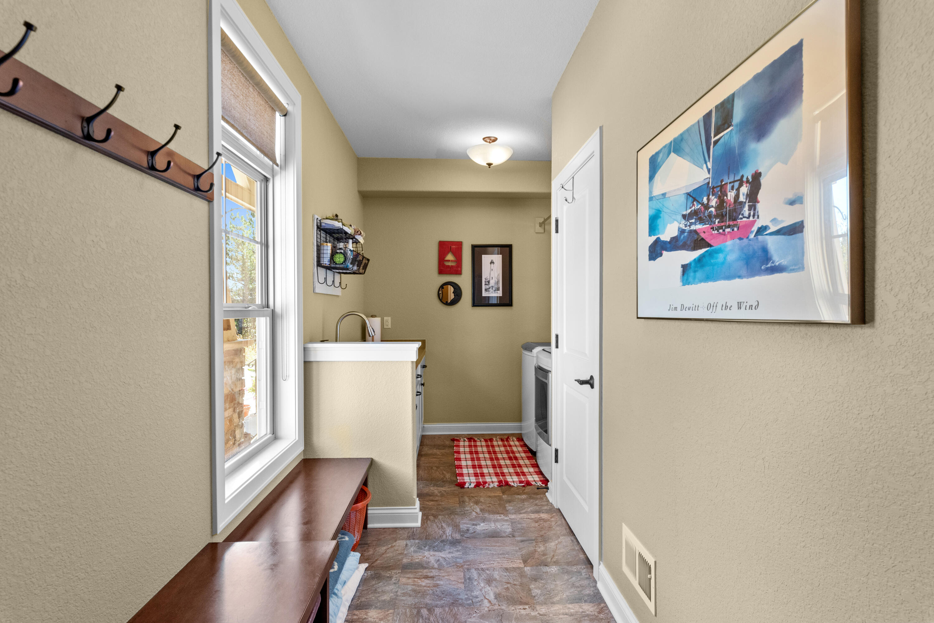 Cedarburg, Wisconsin 53012, United States, 2 Bedrooms Bedrooms, ,3 BathroomsBathrooms,Residential,Active,240900