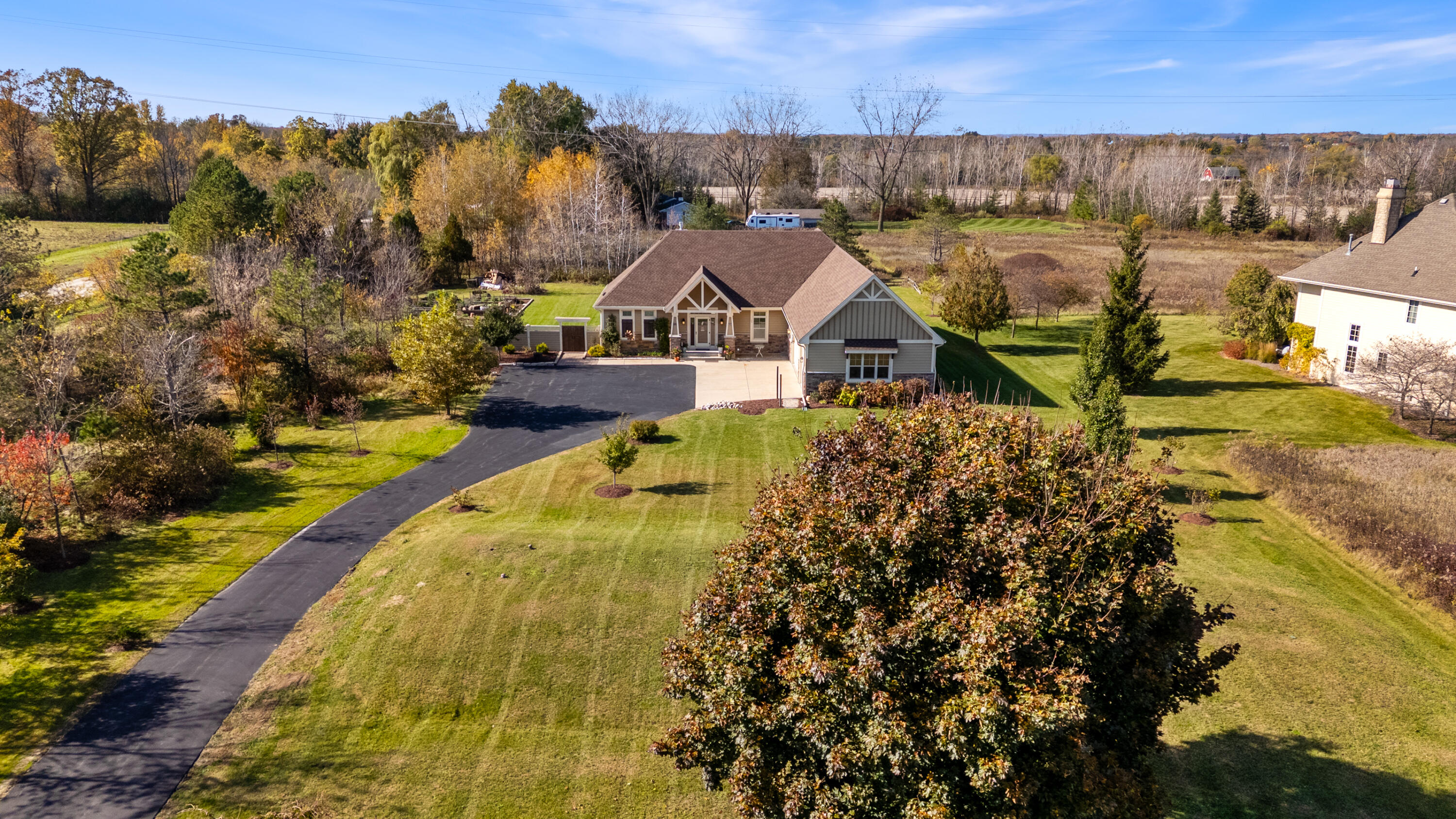 Cedarburg, Wisconsin 53012, United States, 2 Bedrooms Bedrooms, ,3 BathroomsBathrooms,Residential,Active,240900