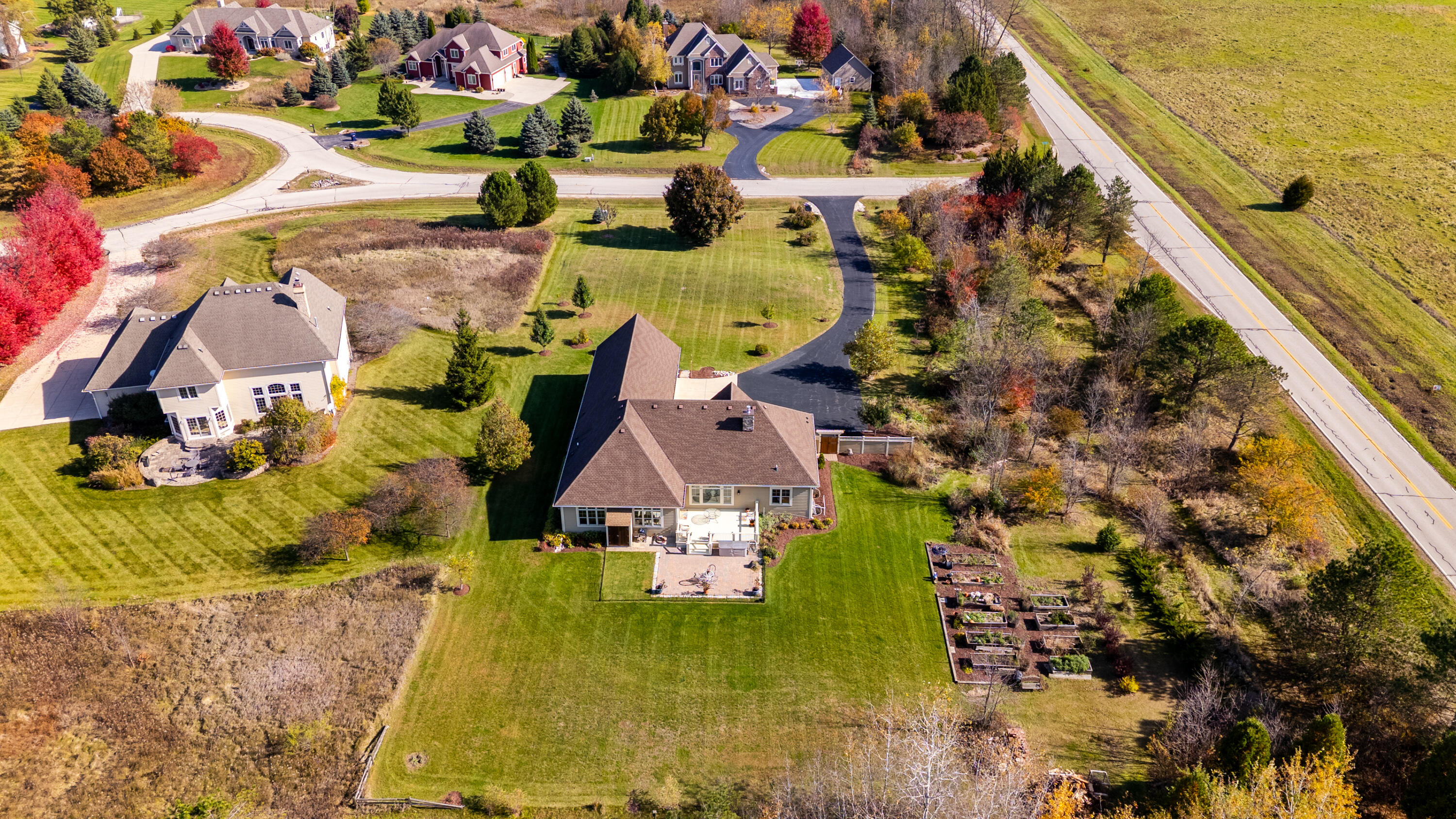 Cedarburg, Wisconsin 53012, United States, 2 Bedrooms Bedrooms, ,3 BathroomsBathrooms,Residential,Active,240900