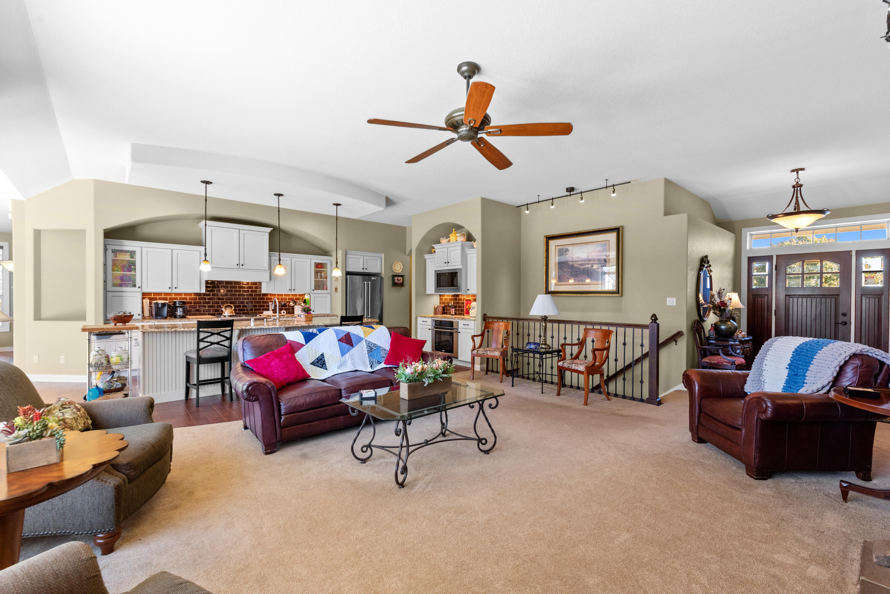 Cedarburg, Wisconsin 53012, United States, 2 Bedrooms Bedrooms, ,3 BathroomsBathrooms,Residential,Active,240900