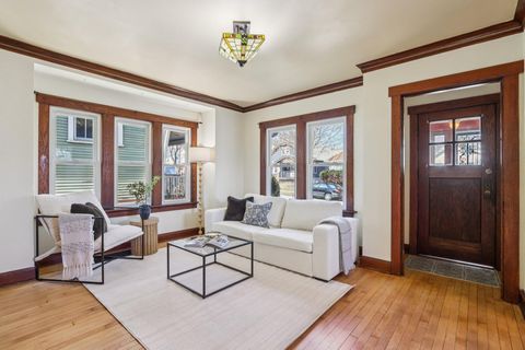 Photo of 817 E Otjen St, Milwaukee, WI 53207 (MLS # 1951142)