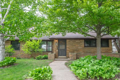 Photo of 4447 W Midland Dr, Milwaukee, WI 53219 (MLS # 1963269)