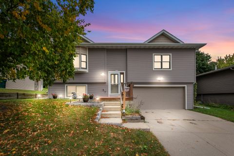 Photo of 3316 Mediterranean Ave, West Bend, WI 53090 (MLS # 1939743)