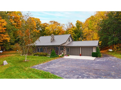Photo of 17417 Rosecrans Rd, Cooperstown, WI 54227 (MLS # 1985227)