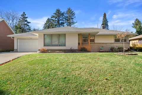 Photo of 7503 N 39th St, Milwaukee, WI 53209 (MLS # 1948776)