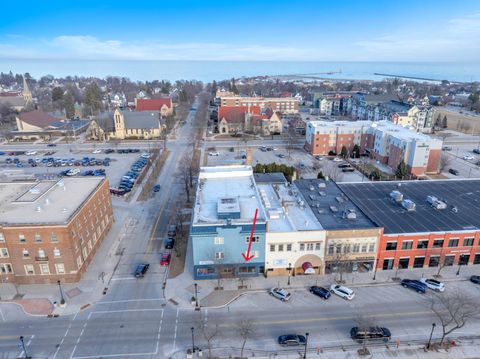 Photo of 931 N 8th St, Sheboygan, WI 53081 (MLS # 1952384)