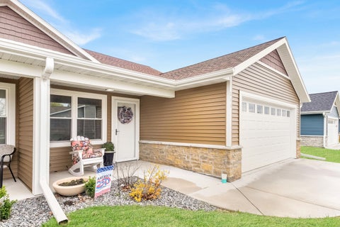 Photo of 211 Edenview Ln, Eden, WI 53019 (MLS # 1986549)