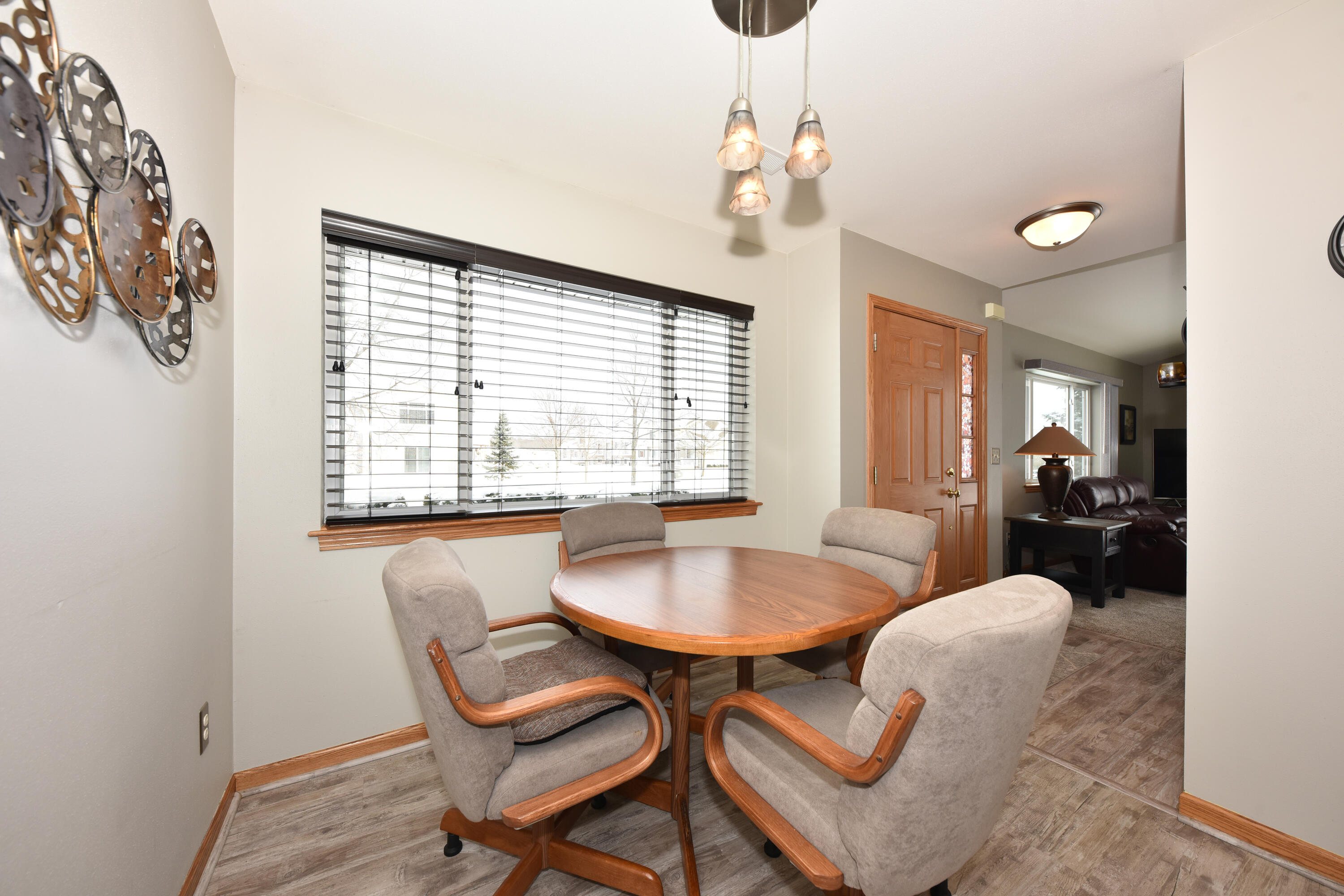 Port Washington, Wisconsin 53074, United States, 2 Bedrooms Bedrooms, ,2 BathroomsBathrooms,Residential,Active,3872