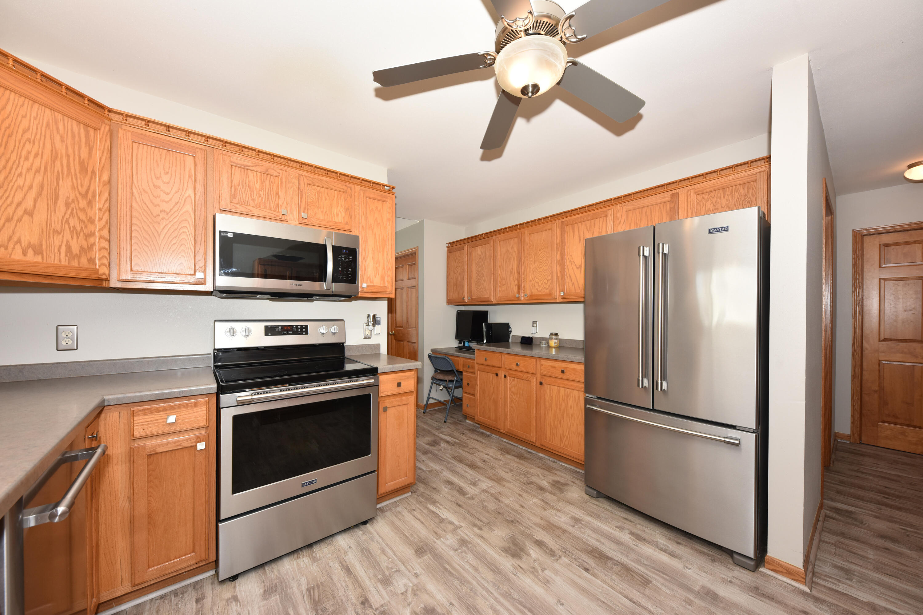 Port Washington, Wisconsin 53074, United States, 2 Bedrooms Bedrooms, ,2 BathroomsBathrooms,Residential,Active,3872