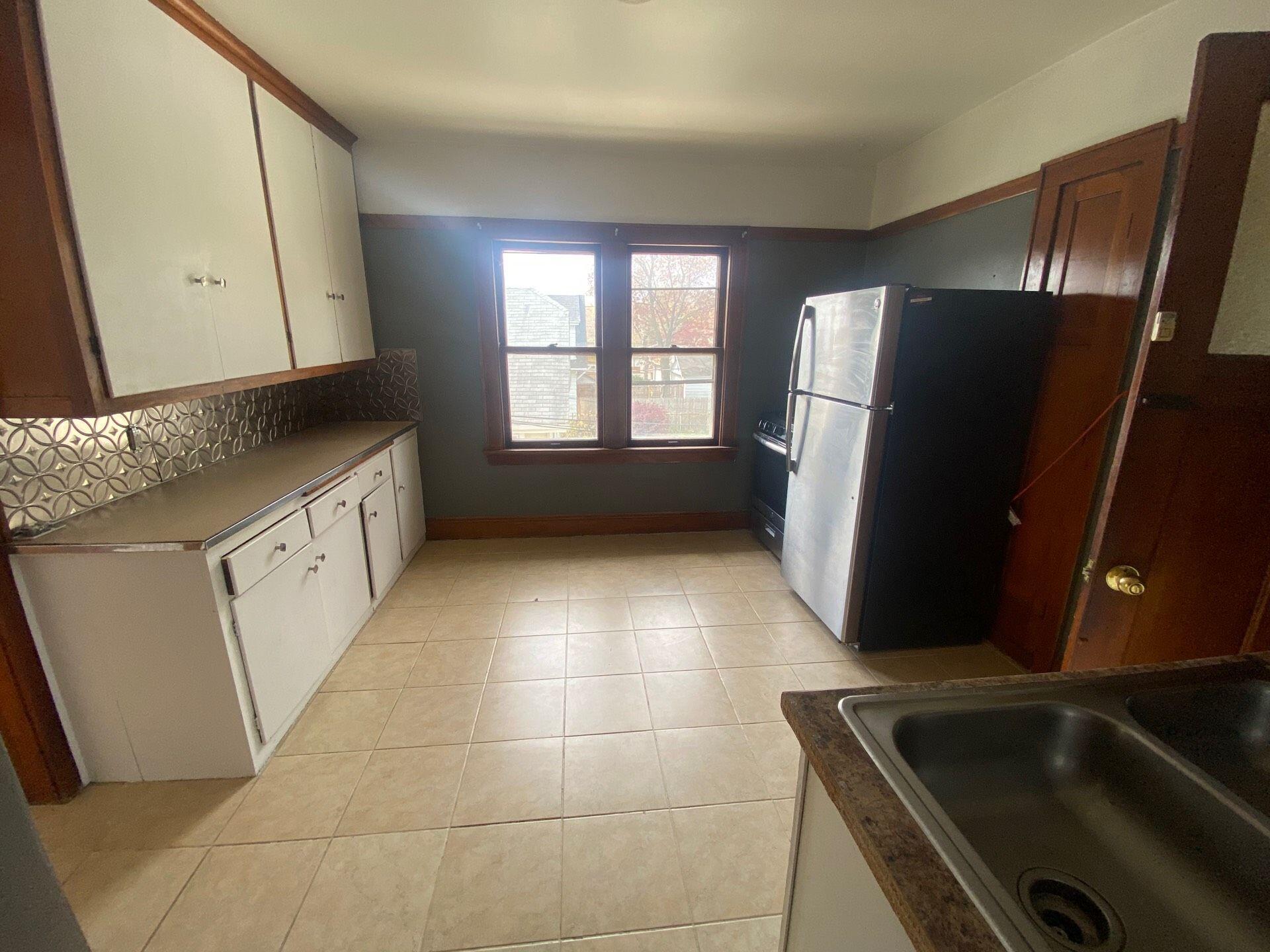 Wauwatosa, Wisconsin 53213, United States, 2 Bedrooms Bedrooms, ,1 BathroomBathrooms,Residential,Active,180369