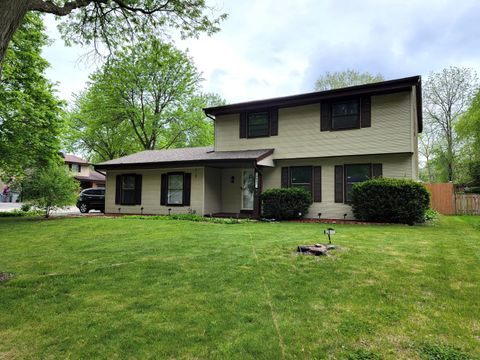 Photo of 5805 N 111th St, Milwaukee, WI 53225 (MLS # 1963715)