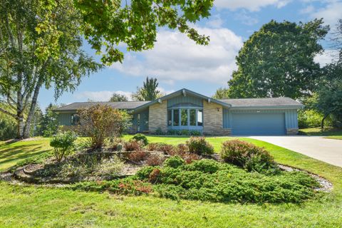 19145 Arlyne Ct, Brookfield, WI 53045 - #: 1937787