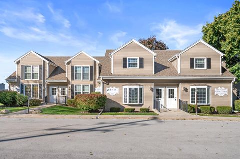 Photo of W156N11357 Pilgrim Rd, Germantown, WI 53022 (MLS # 1944958)