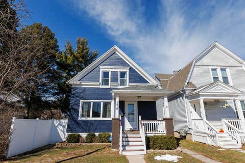 Photo of 1216 Monroe Ave, South Milwaukee, WI 53172 (MLS # 1919161)