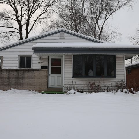 Photo of 6659 N 52nd St, Milwaukee, WI 53223 (MLS # 1945250)