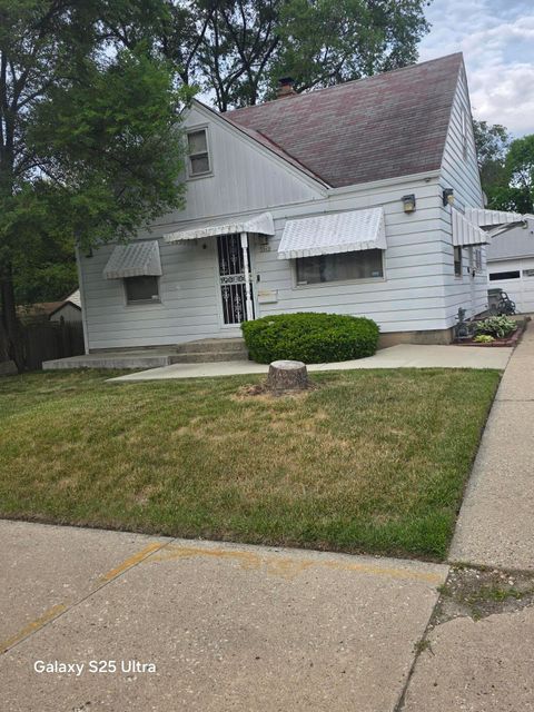 Photo of 3860 N 74th St, Milwaukee, WI 53216 (MLS # 1965676)