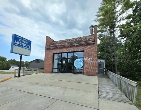 Photo of 835 Main St, Belgium, WI 53004 (MLS # 1985986)