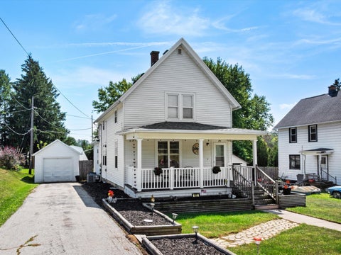 Photo of 405 Mill St, Sheboygan Falls, WI 53085 (MLS # 1978902)