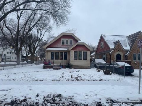 Photo of 3003 N 44th St, Milwaukee, WI 53210 (MLS # 1949076)
