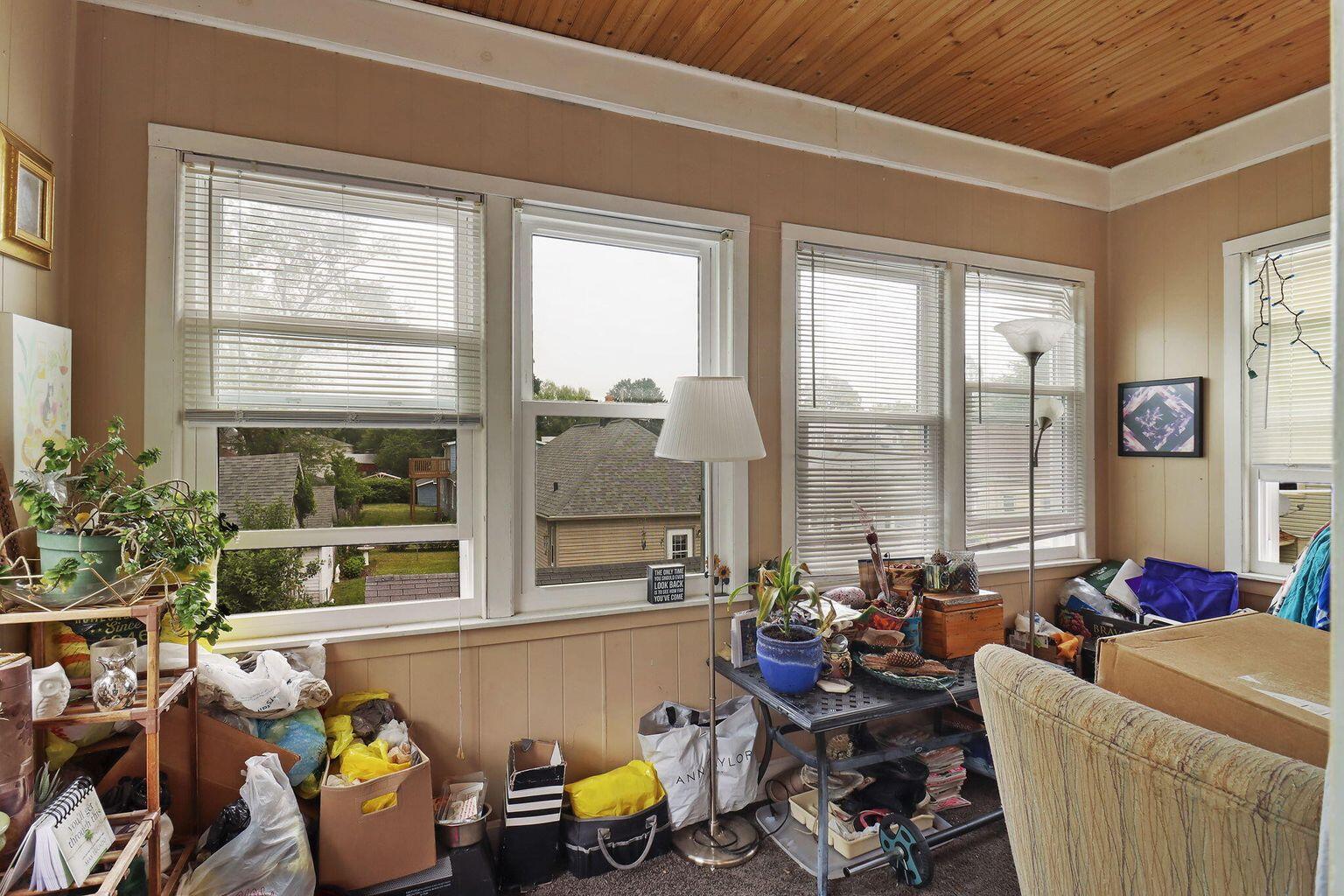 Kenosha, Wisconsin 53143, United States, 3 Bedrooms Bedrooms, ,2 BathroomsBathrooms,Residential,Active,211827