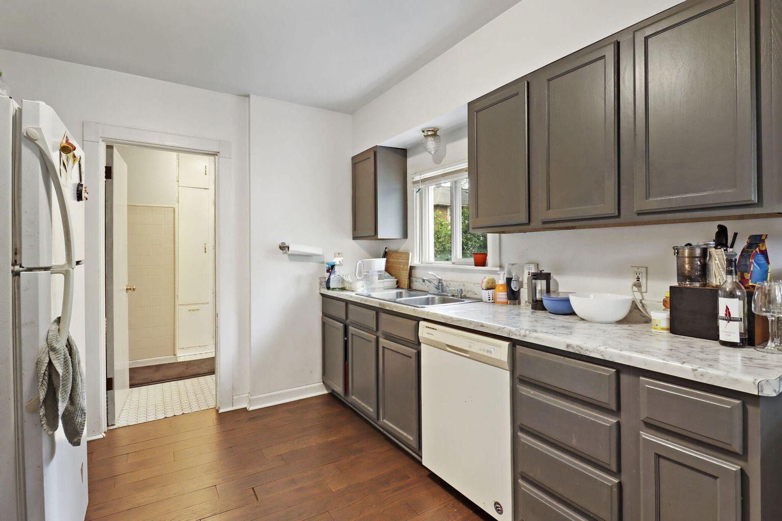 Kenosha, Wisconsin 53143, United States, 3 Bedrooms Bedrooms, ,2 BathroomsBathrooms,Residential,Active,211827