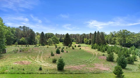 Photo of LT1 Moraine Hills Dr, Ottawa, WI 53118 (MLS # 1980905)