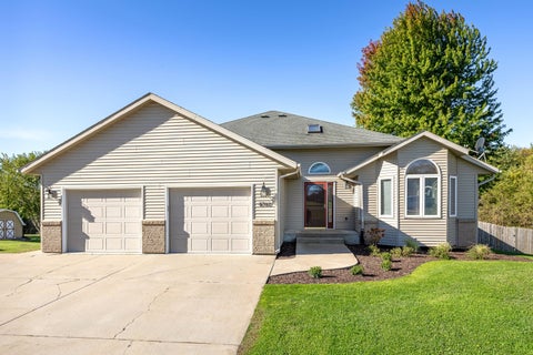 Photo of 4760 N Roesler Pl, Shelby, WI 54601 (MLS # 1983495)