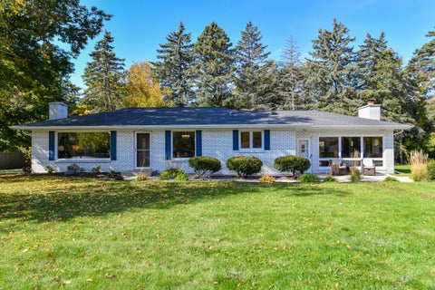 Photo of 4514 Tennessee Rd, Caledonia, WI 53405 (MLS # 1984543)