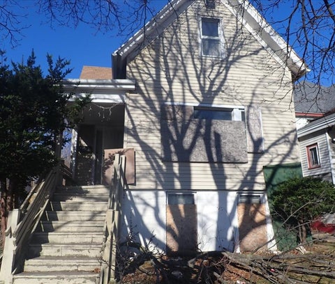 Photo of 3521 N 8th St, Milwaukee, WI 53206 (MLS # 1974493)