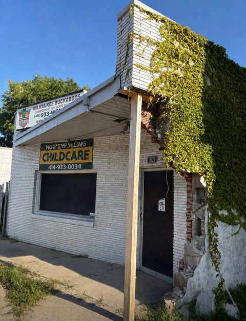 Photo of 3525 W Vliet St, Milwaukee, WI 53208 (MLS # 1977697)