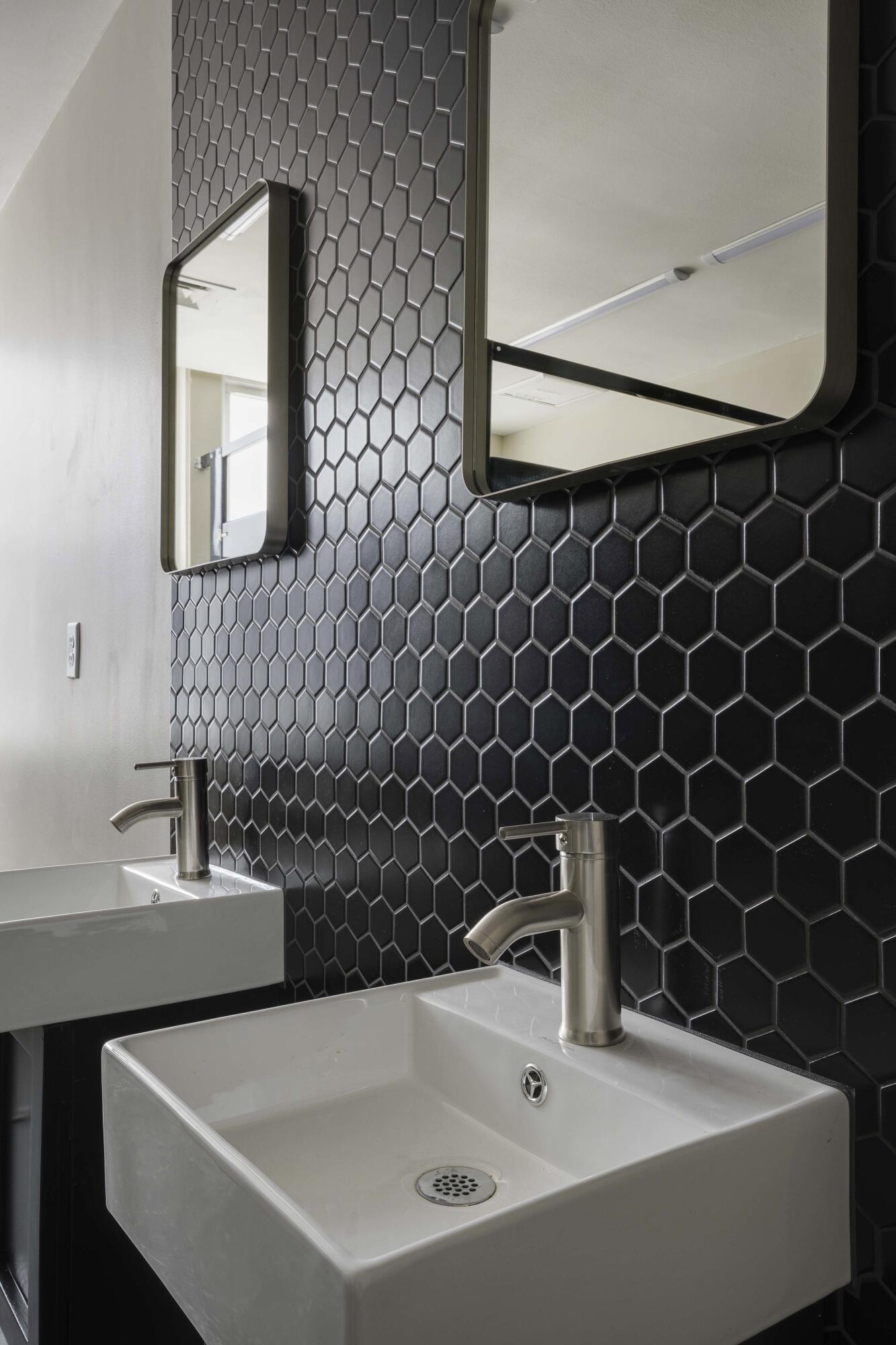 Kenosha, Wisconsin 53140, United States, ,Residential,Active,128052