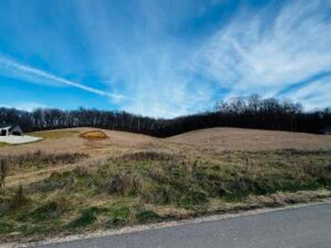 Photo of Lot 86 Wildwood Valley Rd, Onalaska, WI 54650 (MLS # 1945431)