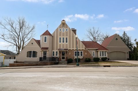 281 S Lake St Elkhart Lake WI 53020