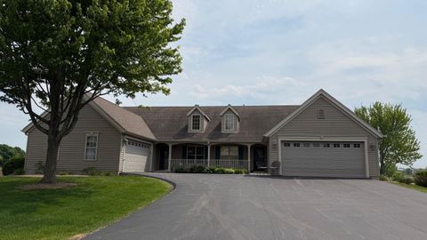 Photo of 1472 Groves Ln, Union Grove, WI 53182 (MLS # 1962968)