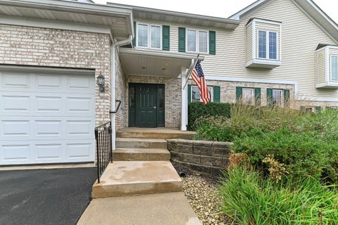Photo of 91 Potawatomi Rd, Williams Bay, WI 53191 (MLS # 1979192)