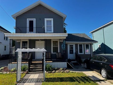 Photo of 1346A Carl Ave, Sheboygan, WI 53081 (MLS # 1964782)