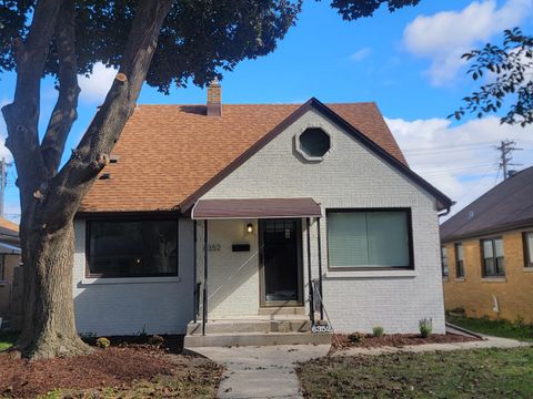 Photo of 6352 W Medford Ave, Milwaukee, WI 53218 (MLS # 1939130)