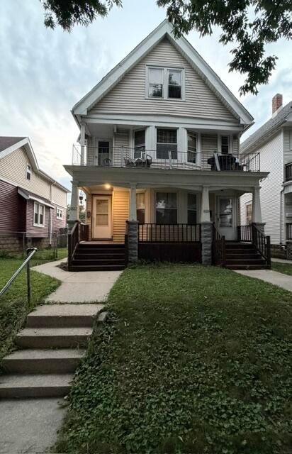 Photo of 2021 S 32nd St, Milwaukee, WI 53215 (MLS # 1978128)