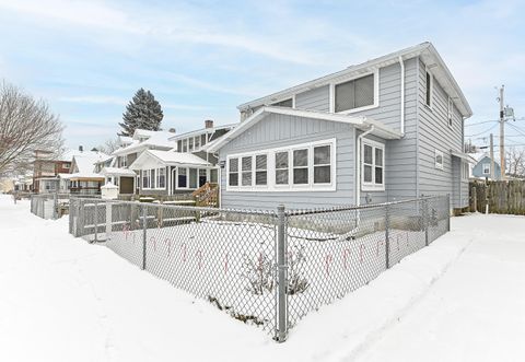 Photo of 2031 Slauson Ave, Racine, WI 53403 (MLS # 1948866)