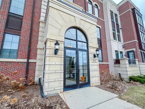 Photo of 19185 Thomson Dr, Brookfield, WI 53045 (MLS # 1953276)