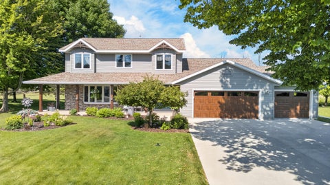 Photo of 6278 S 18th St, Sheboygan, WI 53081 (MLS # 1971134)