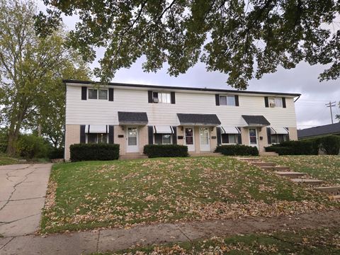 Photo of 3558 S 92nd St, Milwaukee, WI 53228 (MLS # 1940399) Photo of 3558 S 92nd St, Milwaukee, WI 53228 (MLS # 1940399)