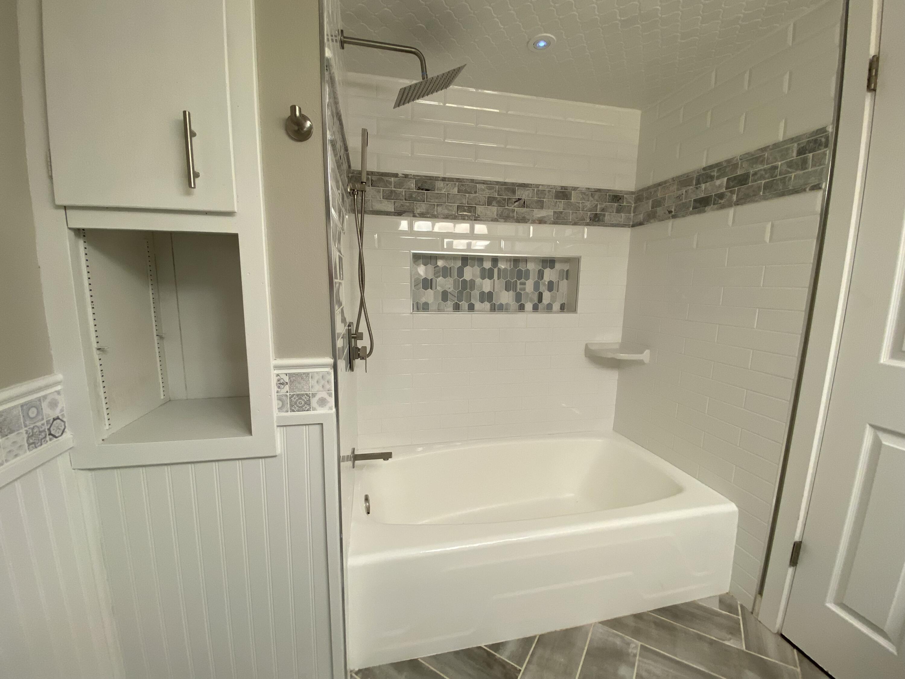 Brown Deer, Wisconsin 53223, United States, 3 Bedrooms Bedrooms, ,3 BathroomsBathrooms,Residential,Active,11202